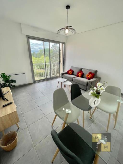 Bord D'Aude Parking Privatif Proche Cite Medievale Carcassonne Exterior photo